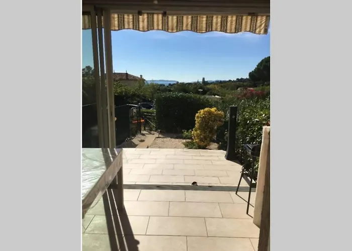 Au petit Bonheur, Studio en résidence vue mer avec terrasse&parking